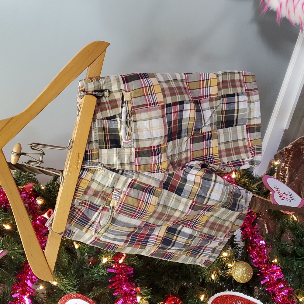 Crazy 8 boy's plaid shorts